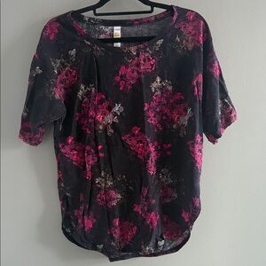 Floral Black and Pink Women's Top